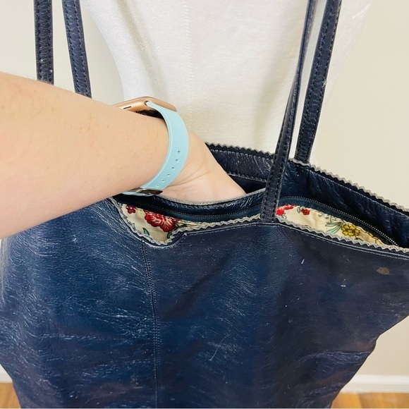 LATICO Dark Gray Soft Leather Nora Tote Bag - Picture 6 of 13